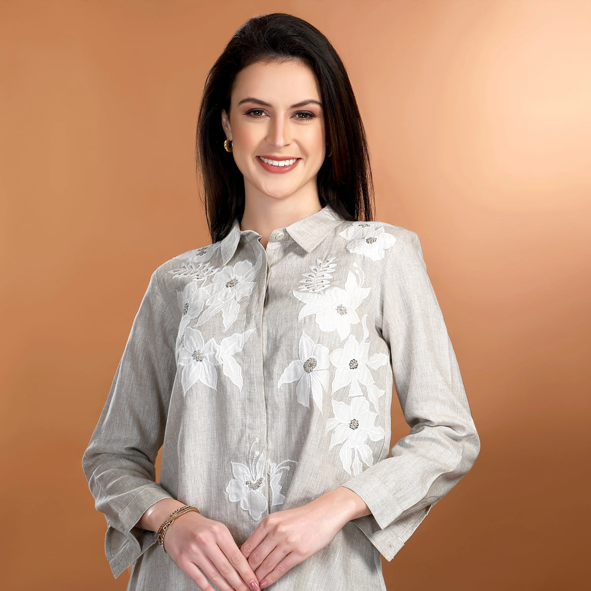 Sandstone Blossom Top Linen and Linens