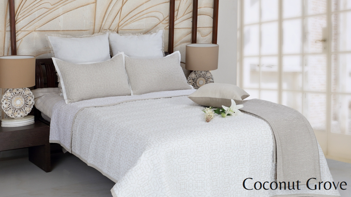 Load image into Gallery viewer, Coconut Grove Duvet Set

